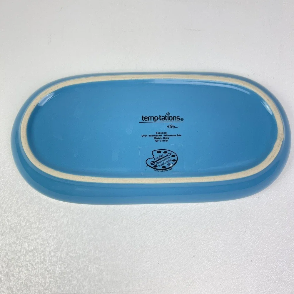 Temptations by Tara Retired Snowflake Pattern Platter 7x3 Pickle Dish